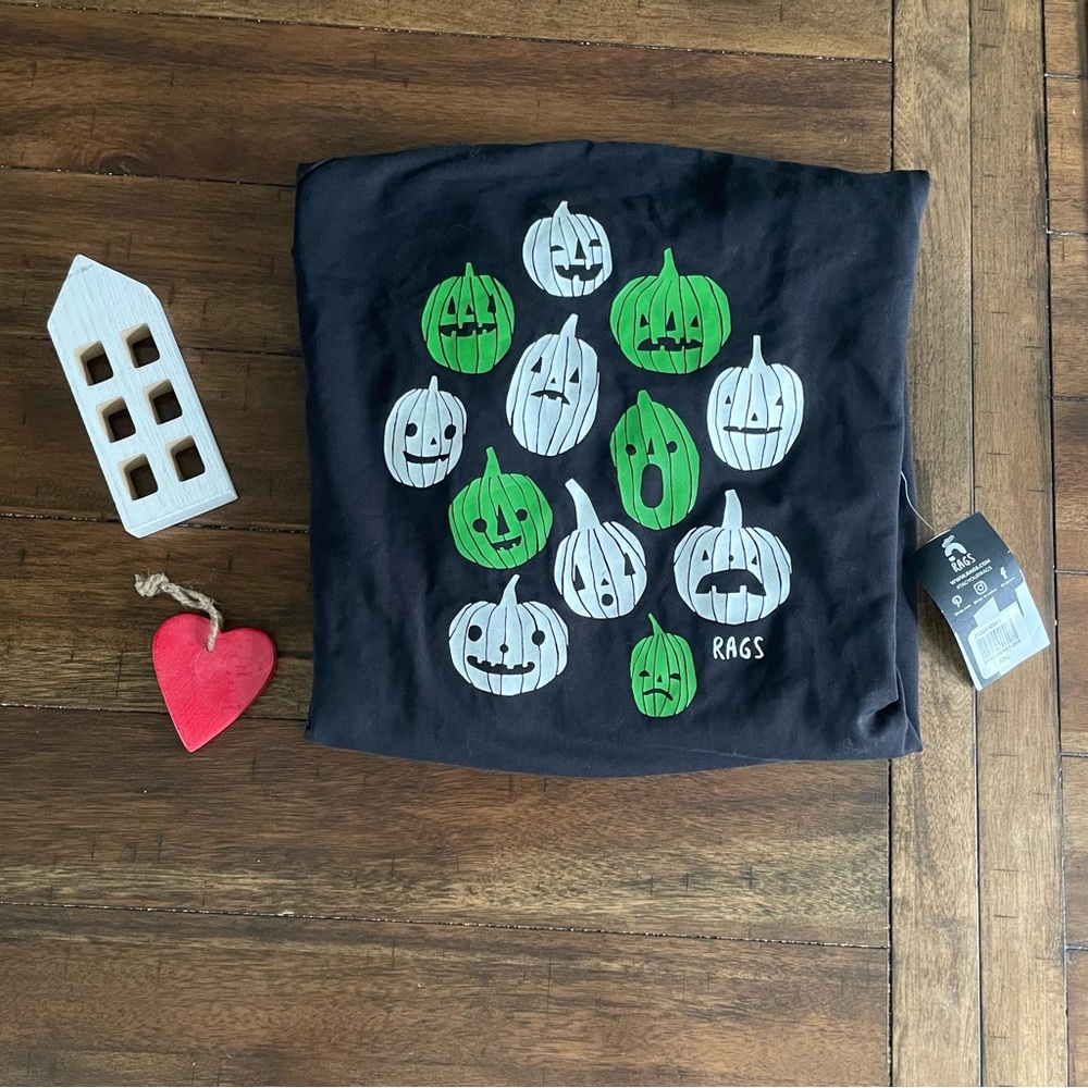 NWT Size 2X XXL Rags Black and Green Women’s Halloween Jack-o’-lantern Sweater